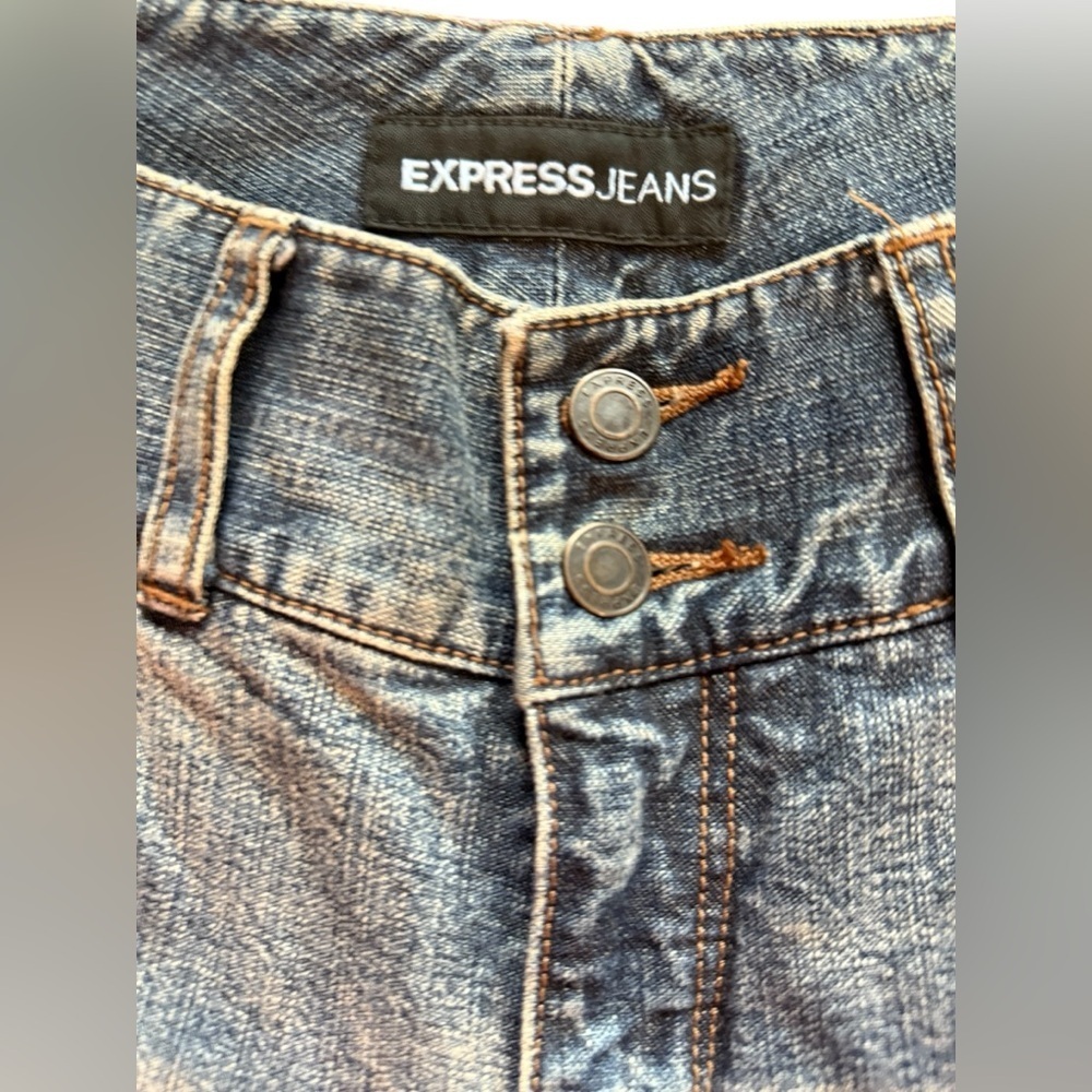 Vintage Y2K Express Jeans Women’s Low Rise Flare Jeans Size 7/8 Embellished - Picture 7 of 9